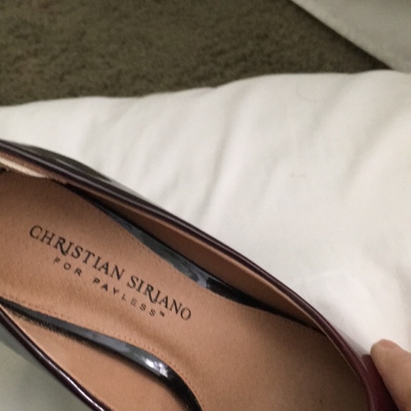 Pumps - Picture 2 of 3